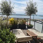 De La Hotel