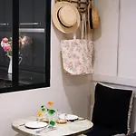 Hotel De La