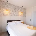 Hotel De La