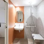 De La Hotel